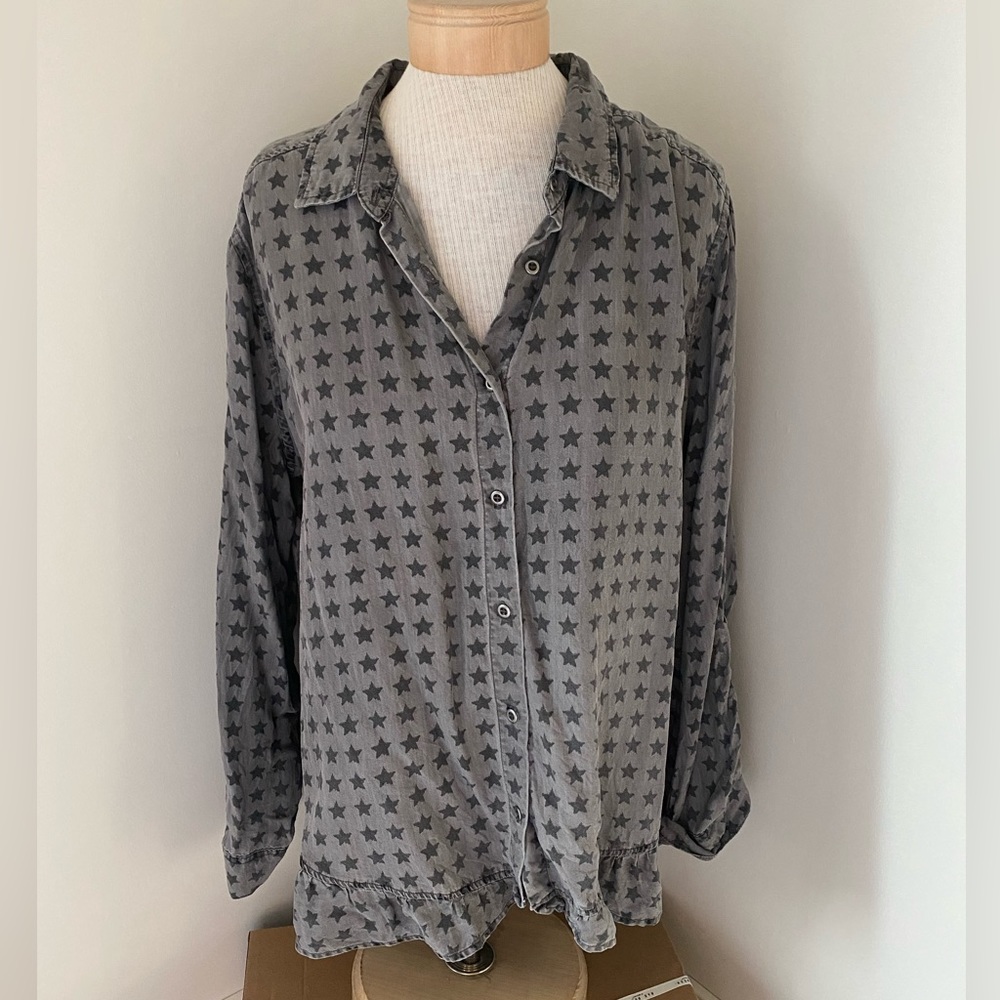 2/$75💥- SHIRT | Women’s Standard Grace size XL